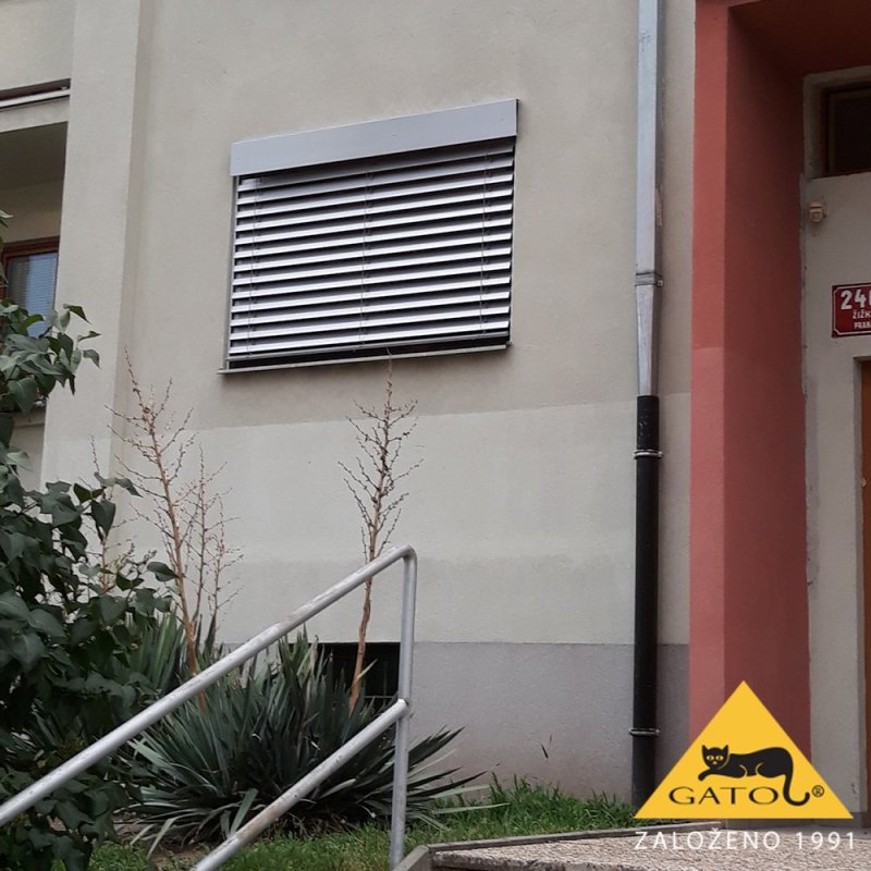 Bezpečnost venkovních rolet a žaluzií